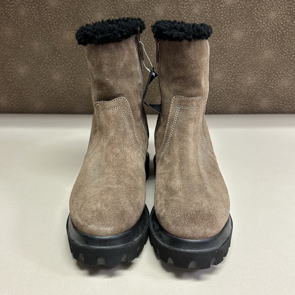 🔥🔥🔥NEW Aquatalia Suede Leather Real Sheep Fur Boots - Picture 2 of 12